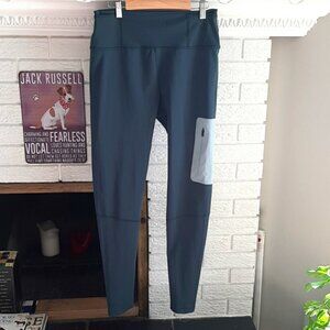 The North Face Women's Teal Activewear Sporty Leggings Size M